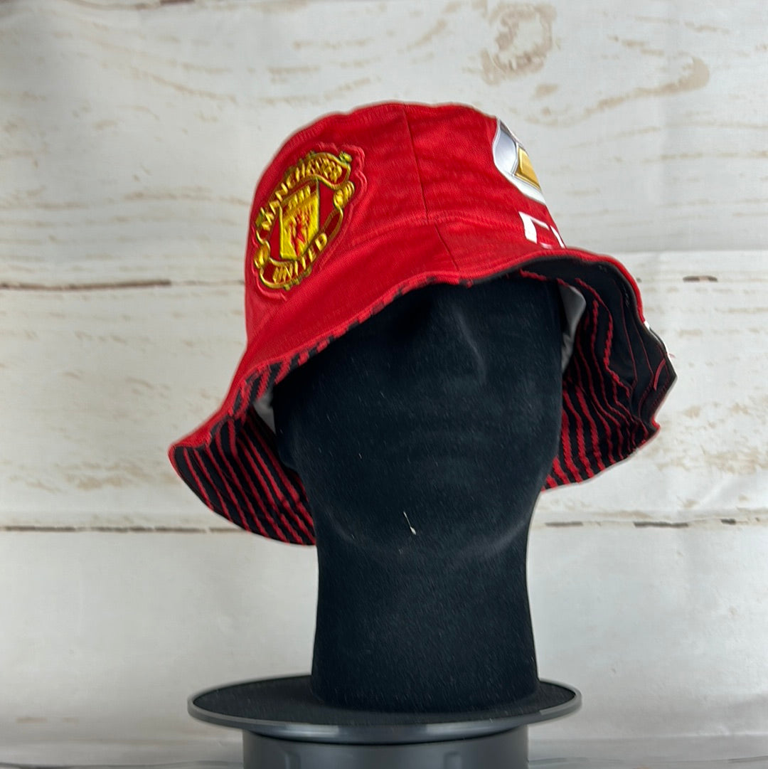 Manchester United 18/19 Upcycled Home Shirt Bucket Hat