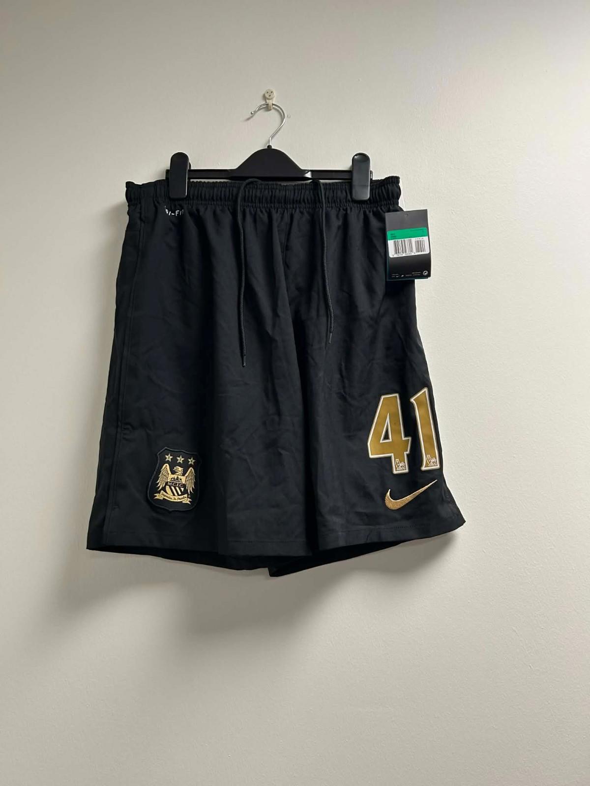 Manchester City 2013-2014 Away Football Shorts (BNWT) XL