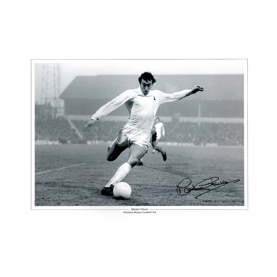 Martin Chivers Signed Tottenham Hotspur 16x12 Photo