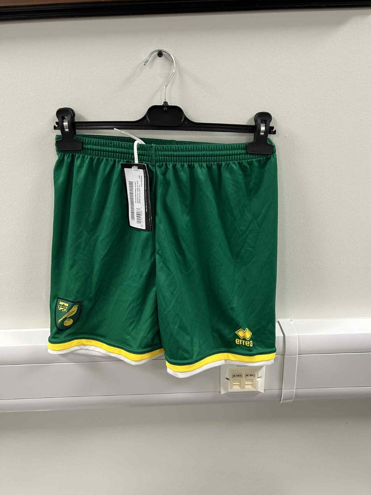 Norwich City 2017-2018 Football Shorts (BNWT) 15-16 Years