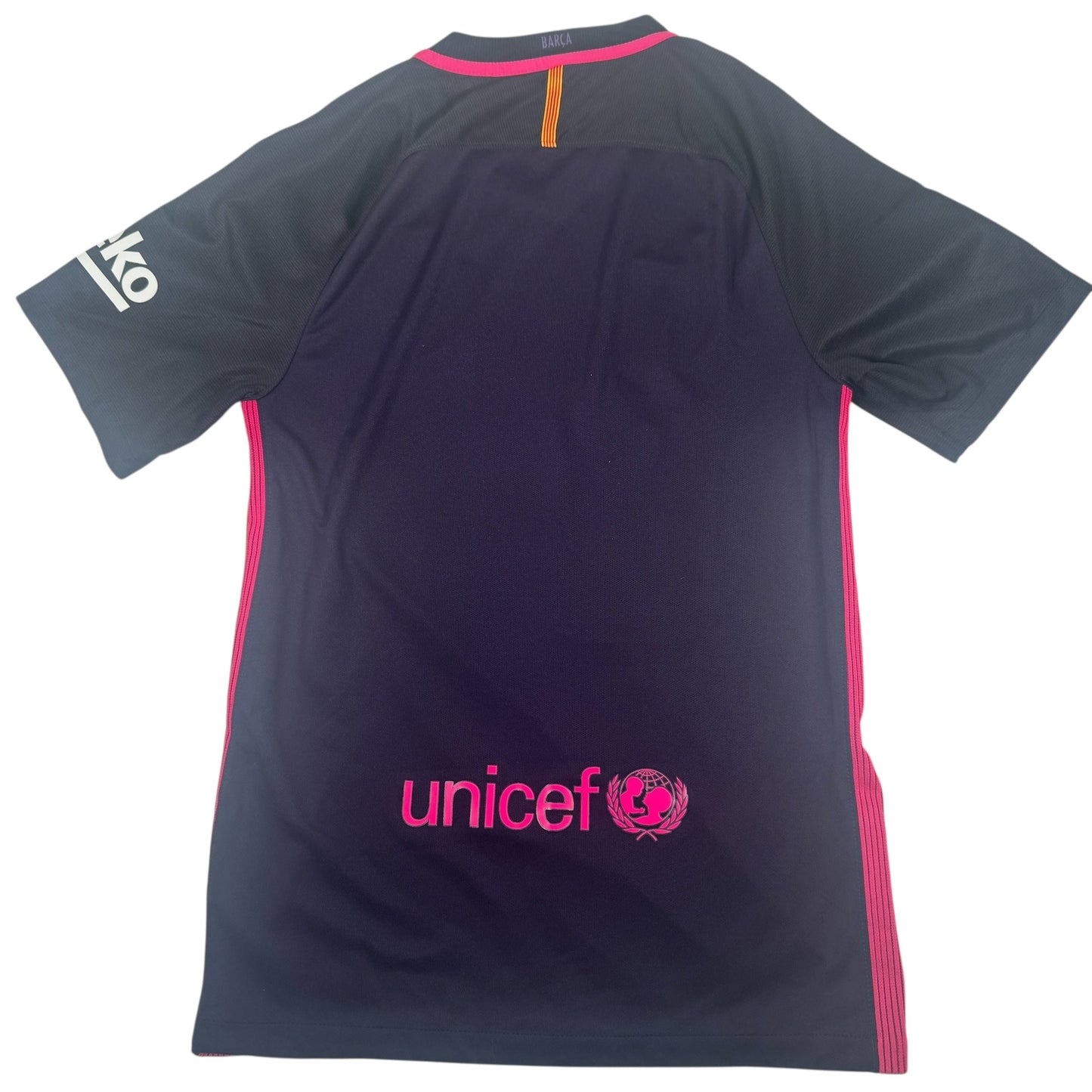 Barcelona 2016/2017 Away Shirt Small