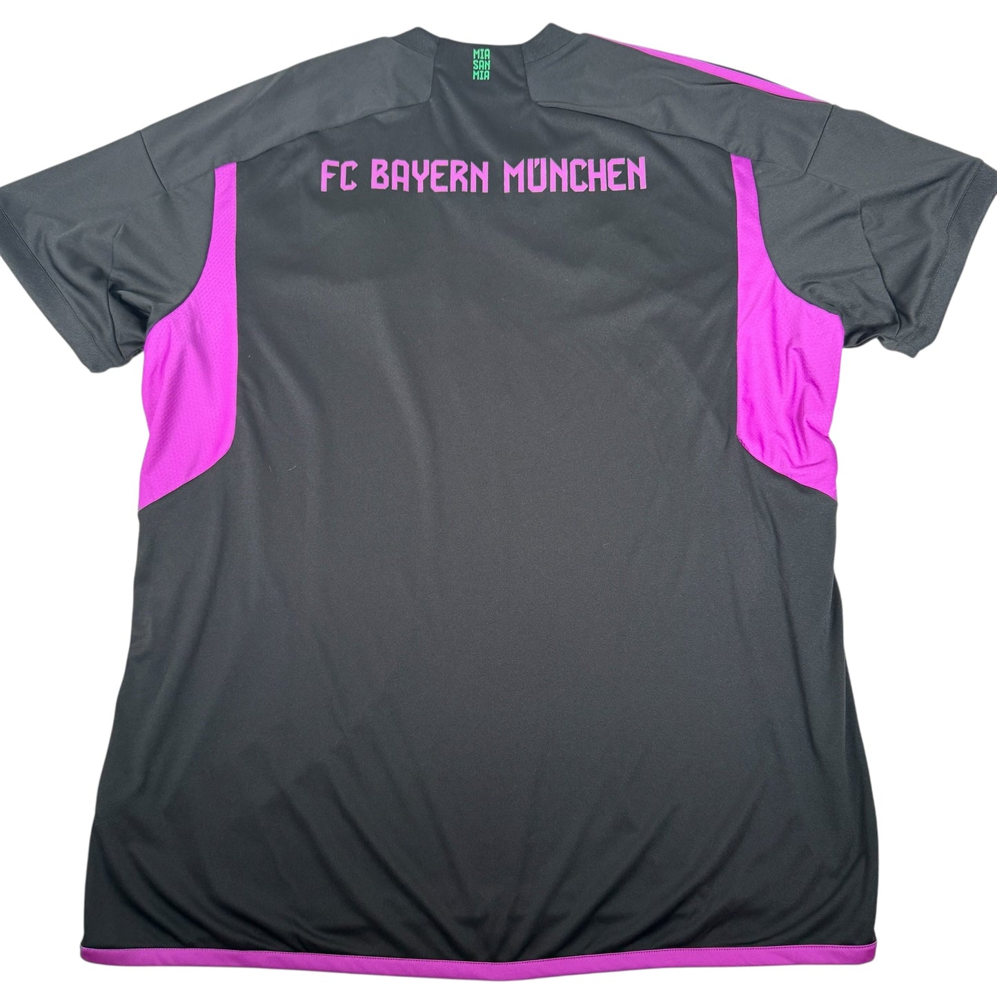 Bayern Munich 2023/2024 Away Football Shirt 3XL