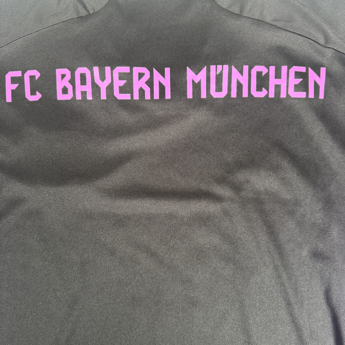Bayern Munich 2023/2024 Away Football Shirt XL BNWT