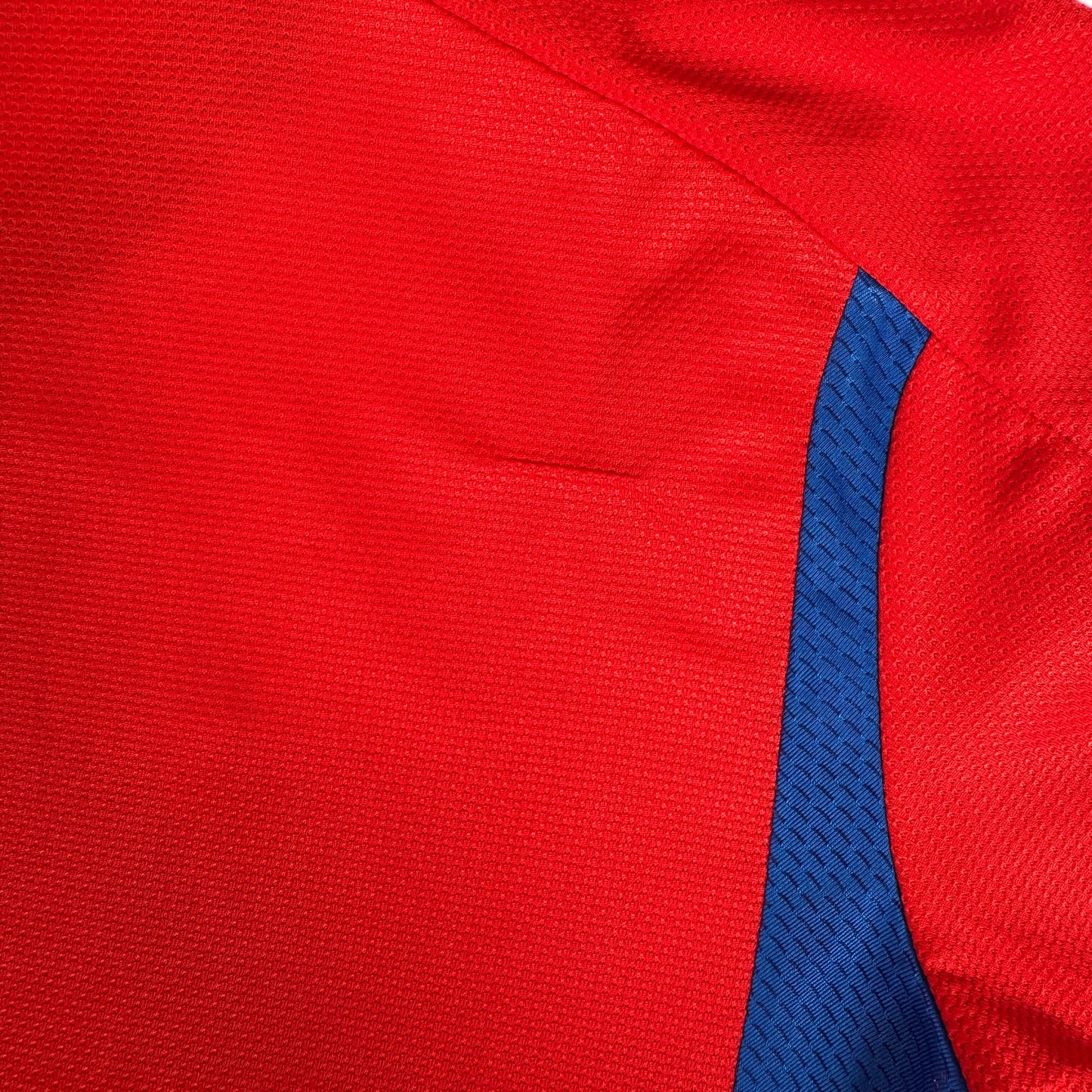 Chile 2022/2023/2024 Home Football Shirt Small