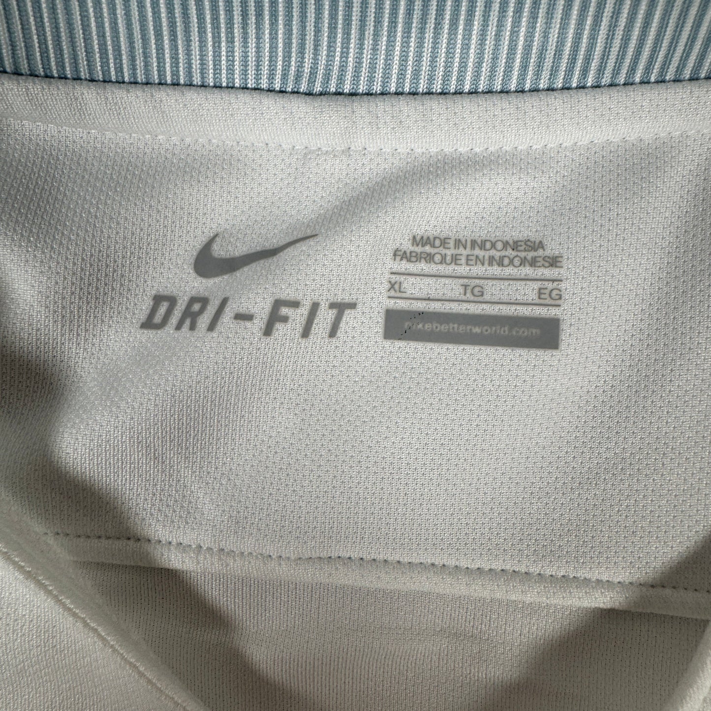 England 2016/2017 Home Football Shirt XL