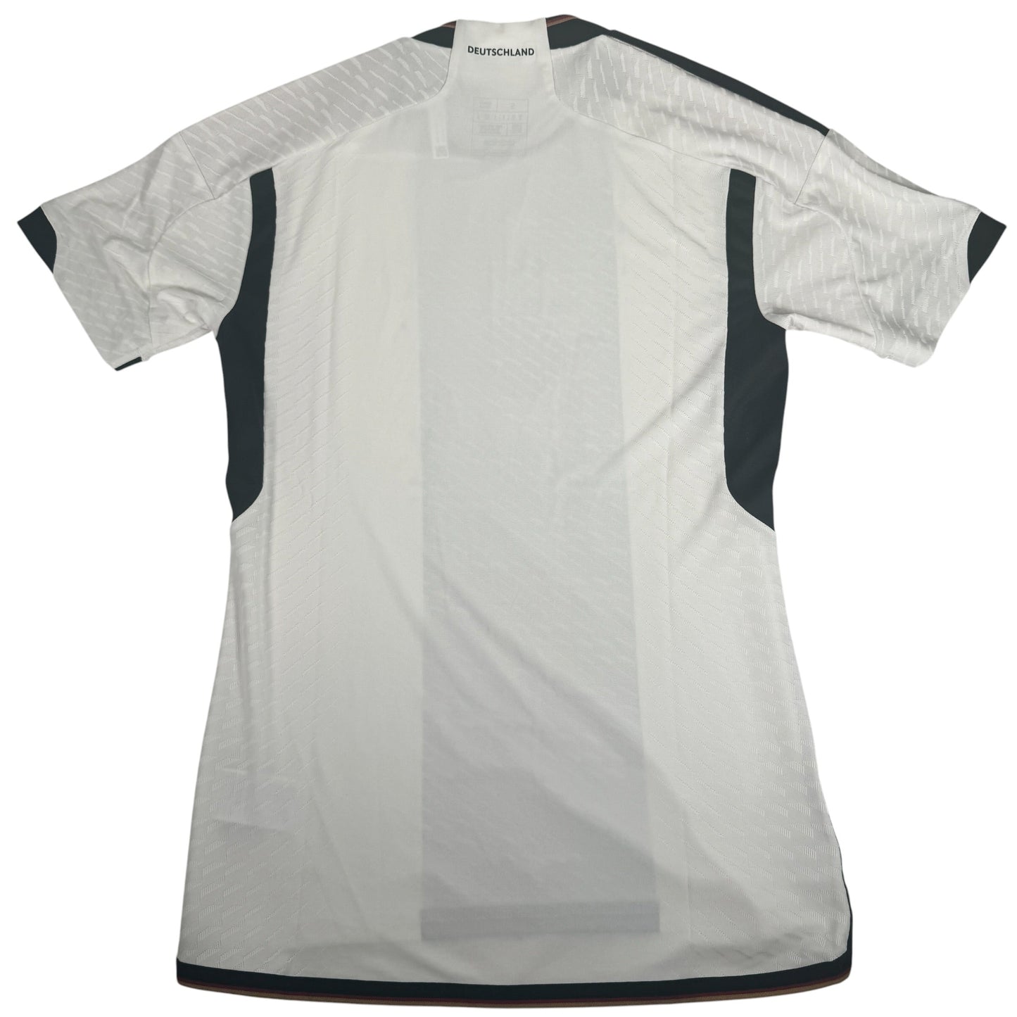 Germany 2022/2023/2024 Home Heat.RDY Shirt Small BNWT