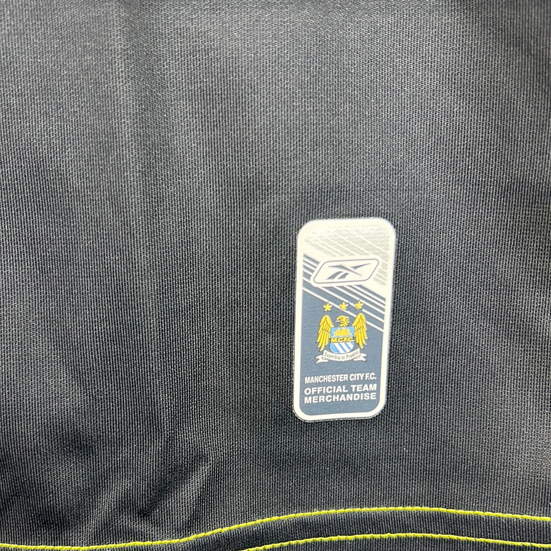 Manchester City 2005-2006 Player Issue Third Shirt - Distin 5
