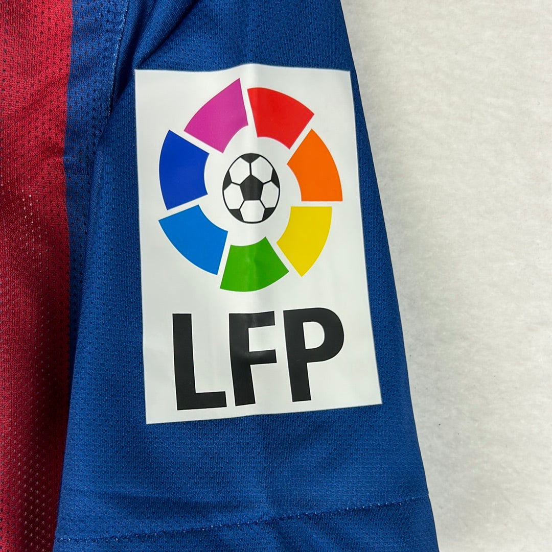 Barcelona 2011/2012 Player Issue Home Shirt - Pedro 17