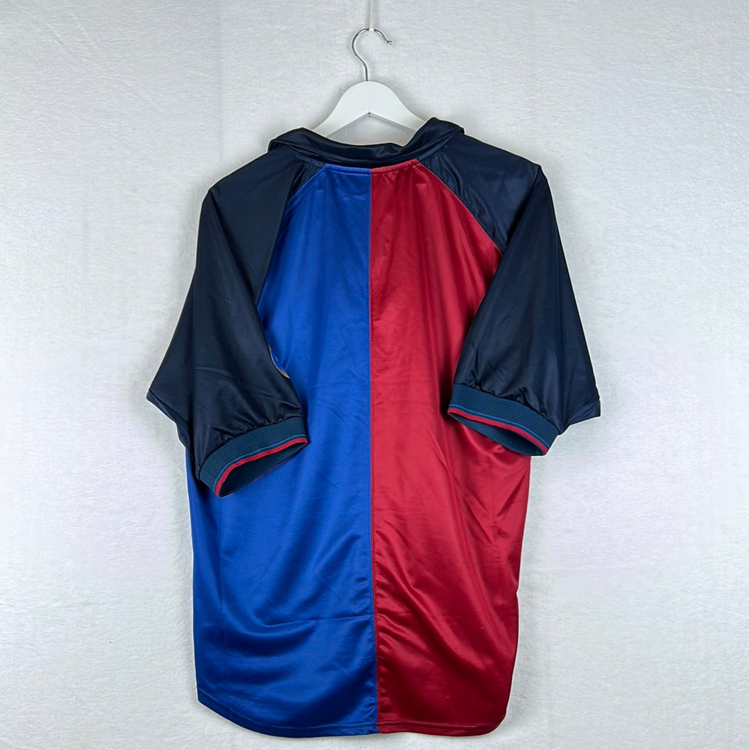 Barcelona 1999/2000 Home Shirt - Medium - Excellent Condition