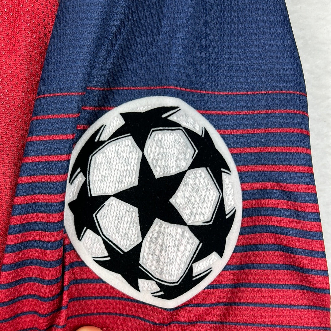 Barcelona 2013/2014 Player Issue Home Shirt - Adriano 21 - Champions League