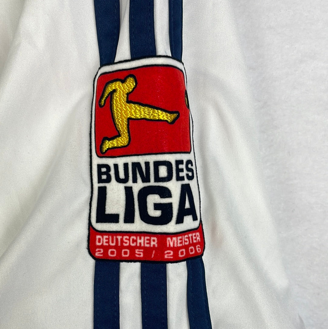 Player issue bundesliga champions 2005/2006 felt sleeve patch