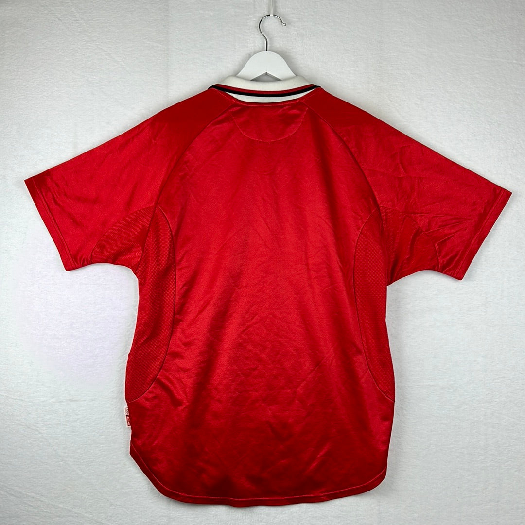Manchester United 1999 European Home Shirt 2 Star - Large - Very Good Condition
