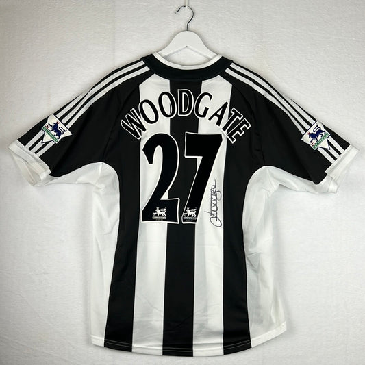 Newcastle United 2002/2003 Player Issue Home Shirt - Woodgate 27