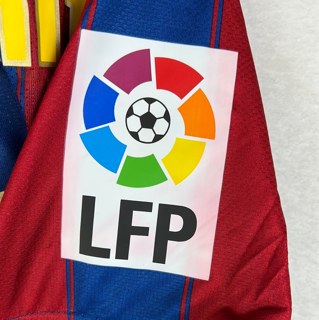 Barcelona 2009/2010 Player Issue Home Shirt - Chygrynskiy 22