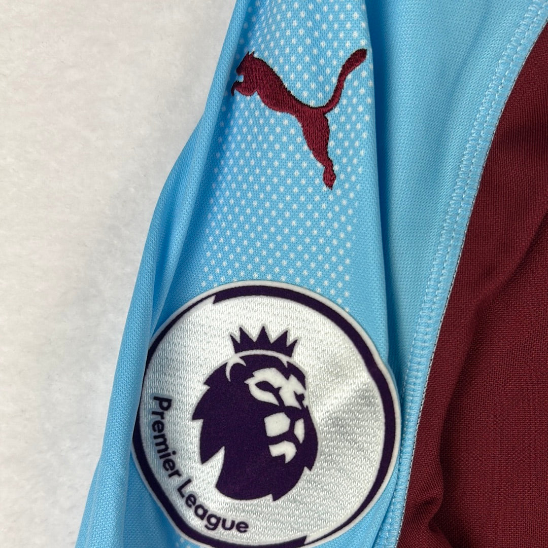 Burnley 2018/2019 Match Worn/ Issued Home Shirt - Hendrick 13