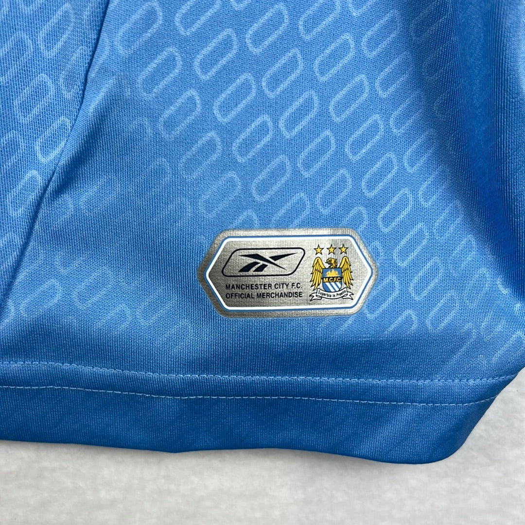 Manchester City 2004-2005 Player Issue Home Shirt - Distin 5