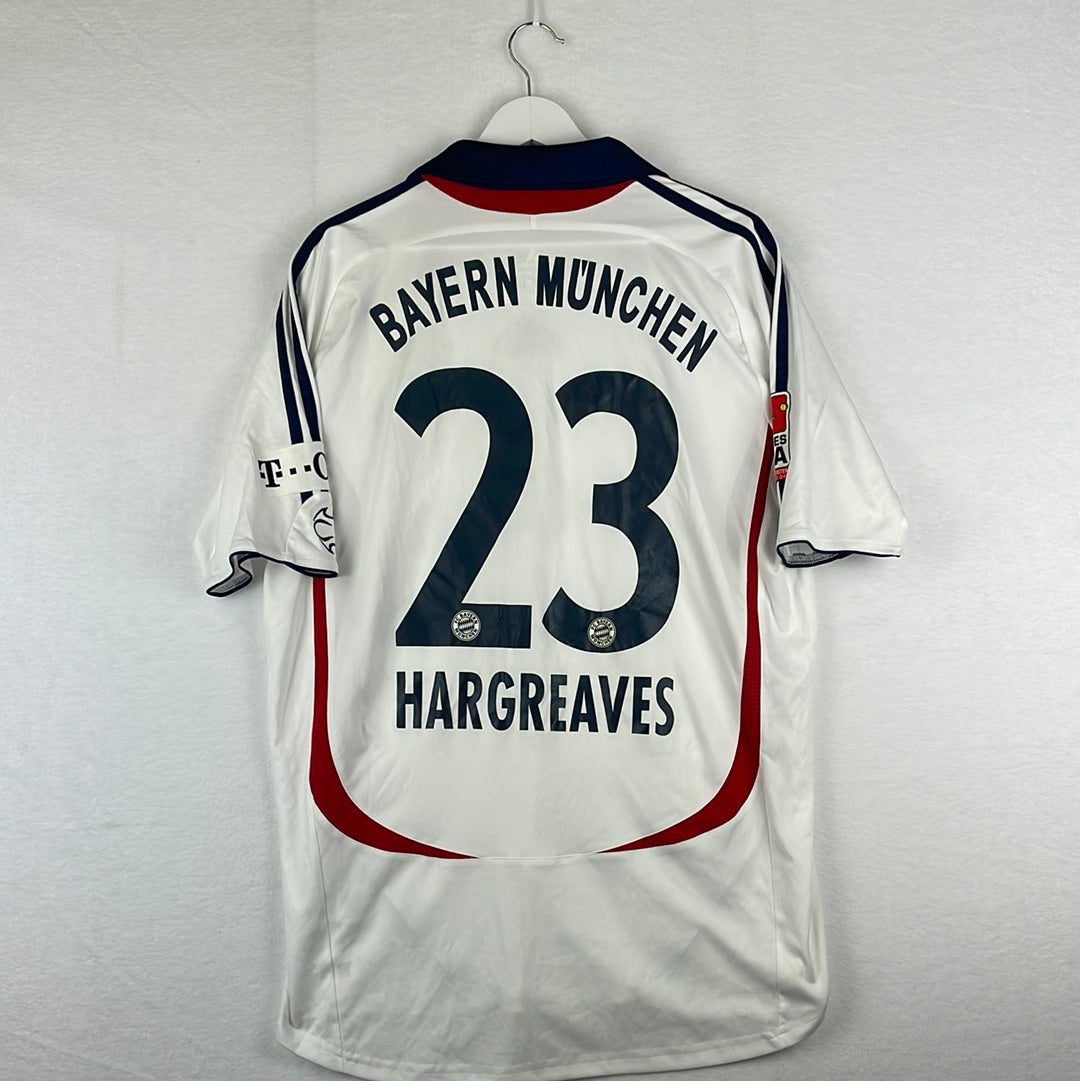 Bayern Munich 2006/2007 Player Issue Away Shirt - Hargreaves 23