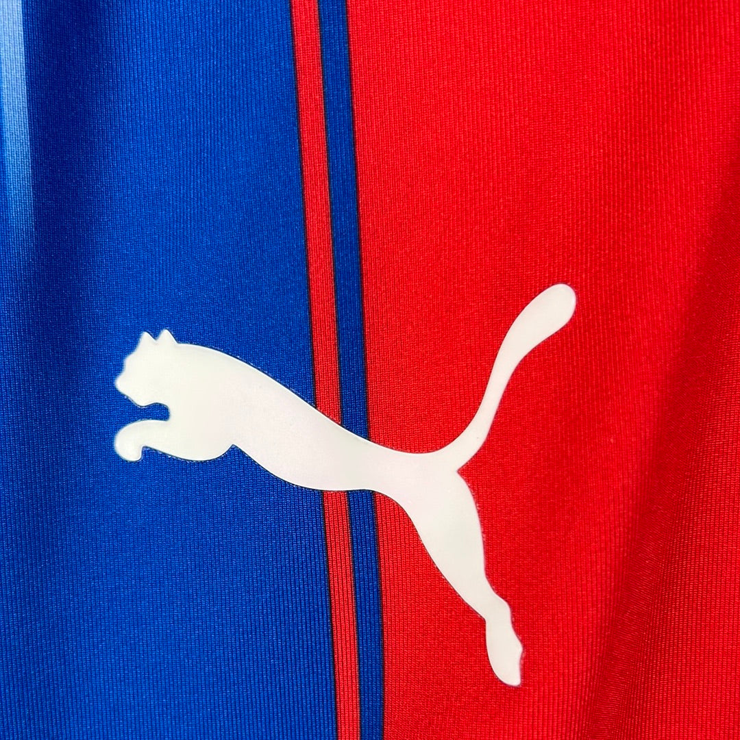 Crystal Palace 2019/2020 Match Worn Home Shirt - Townsend 10