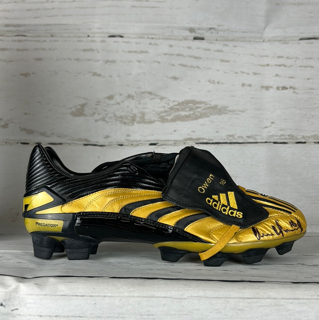 Owen Hargreaves Matchworn Predator Boots - Manchester United