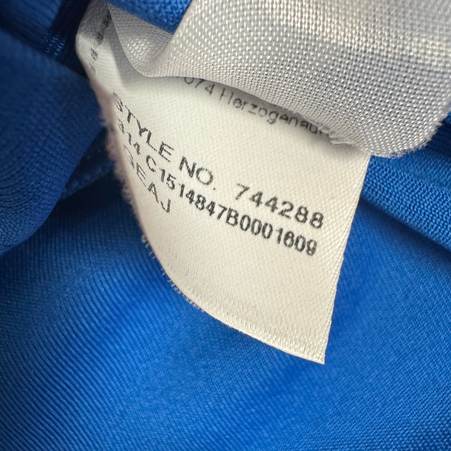 Italy 2014/2015/2016 Home Shirt Medium