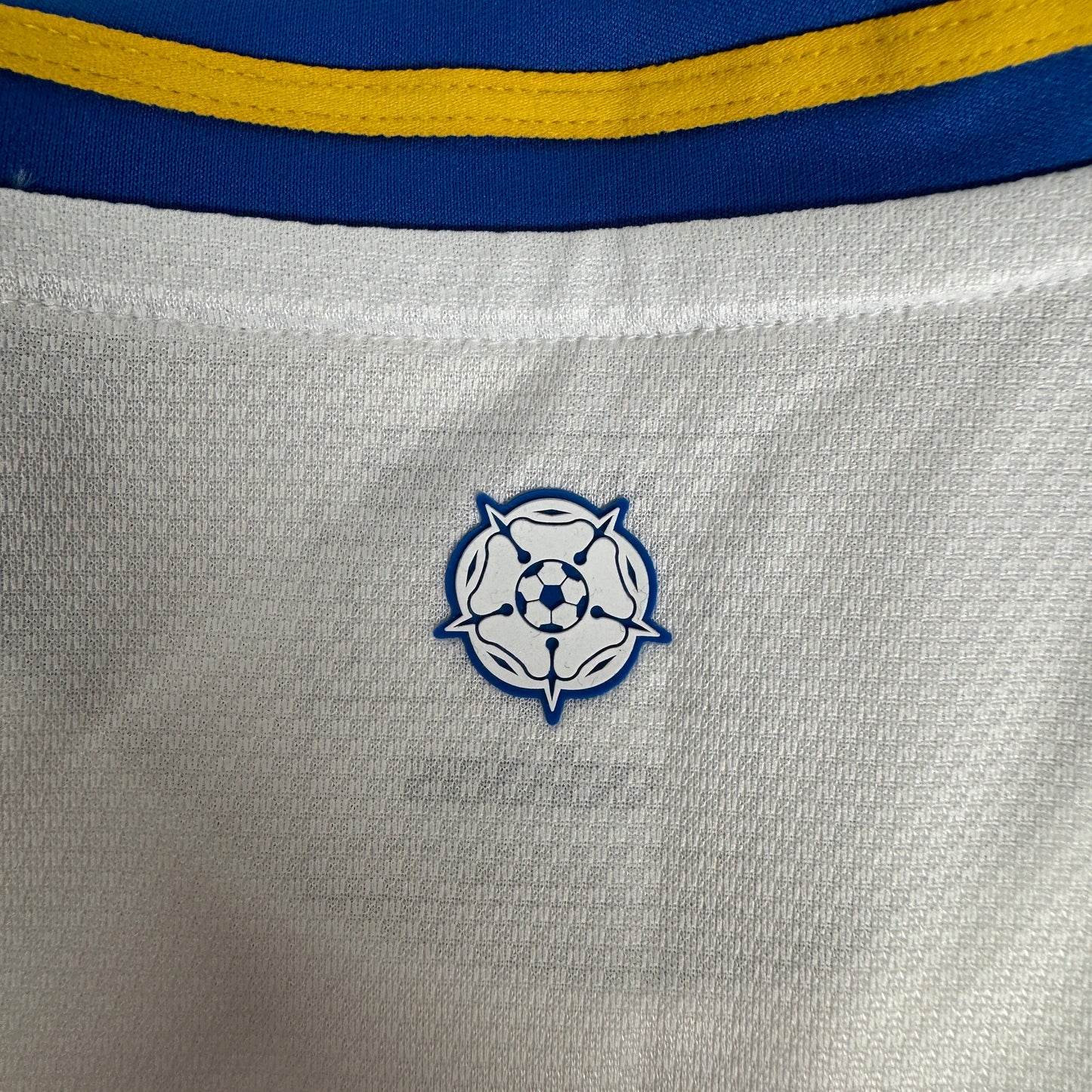 Leeds United 2024/2025 Home Football Shirt Medium BNWT