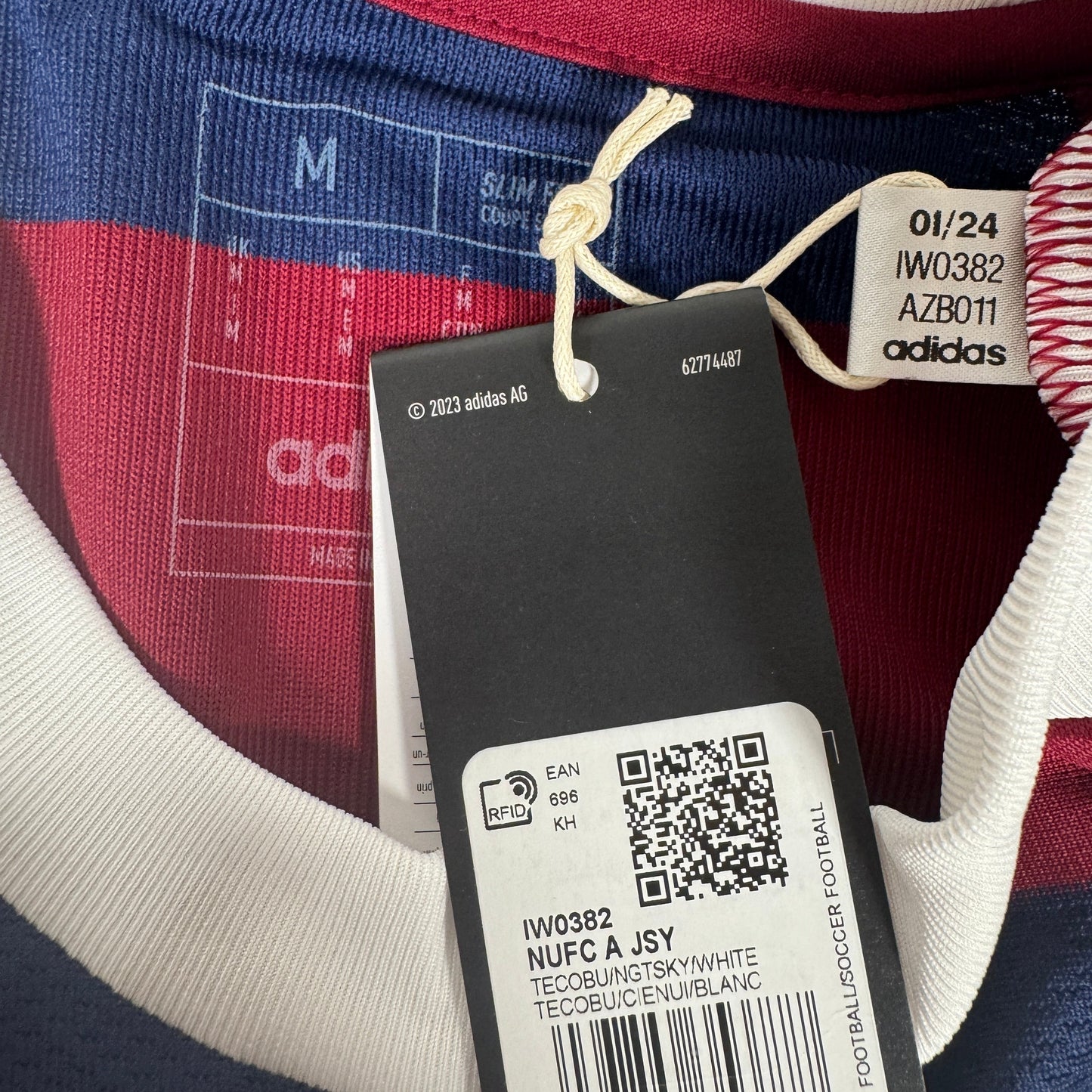 Newcastle United 2024/2025 Away Shirt Medium BNWT