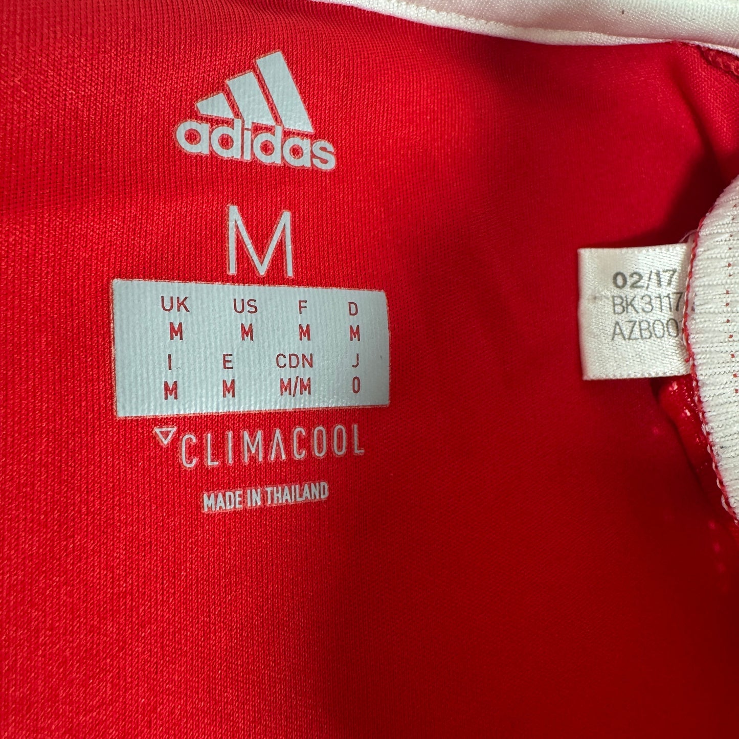 Nottingham Forest 2017/2018 Home Shirt Medium