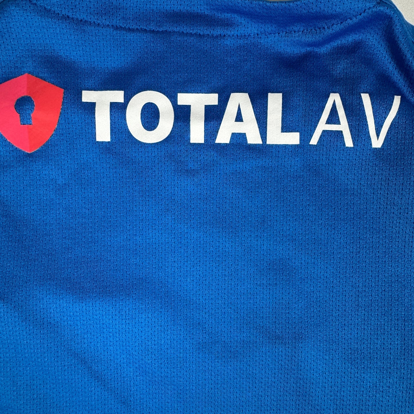 Portsmouth 2024/2025 Home Football Shirt Small