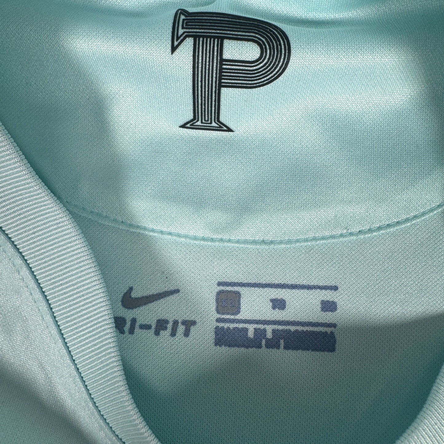Portugal 2020/2021/2022 Away Shirt XL