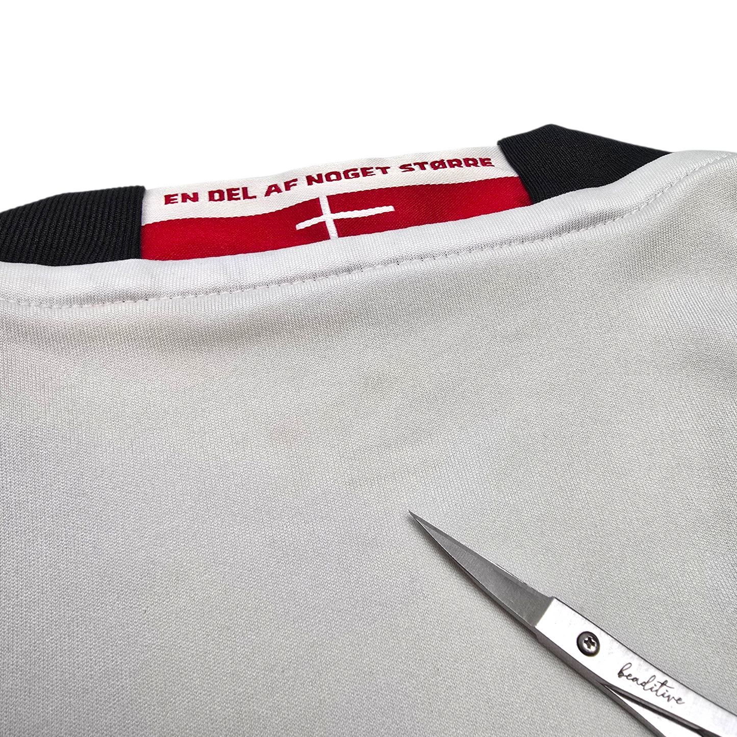 2016/17 Denmark Away Football Shirt (L) Adidas