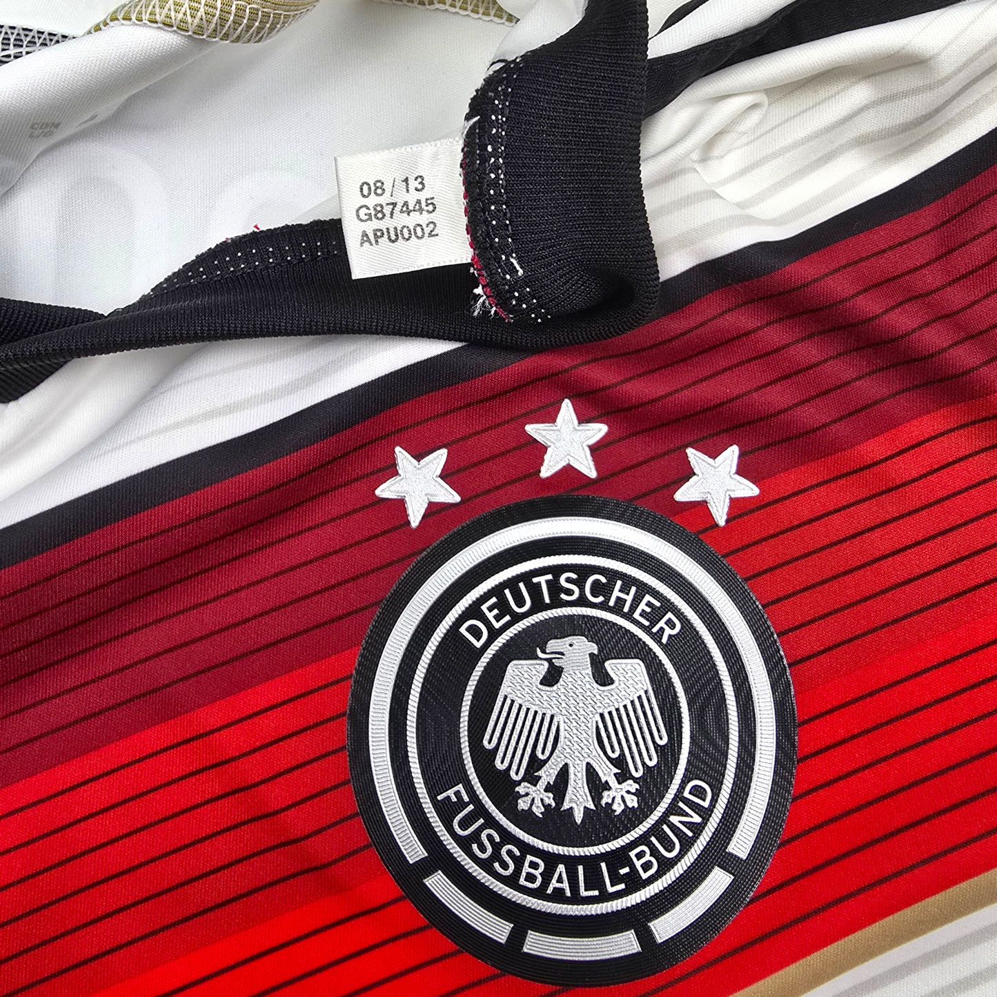 2014/15 Germany Home Football Shirt (L) Adidas #19 Gotze