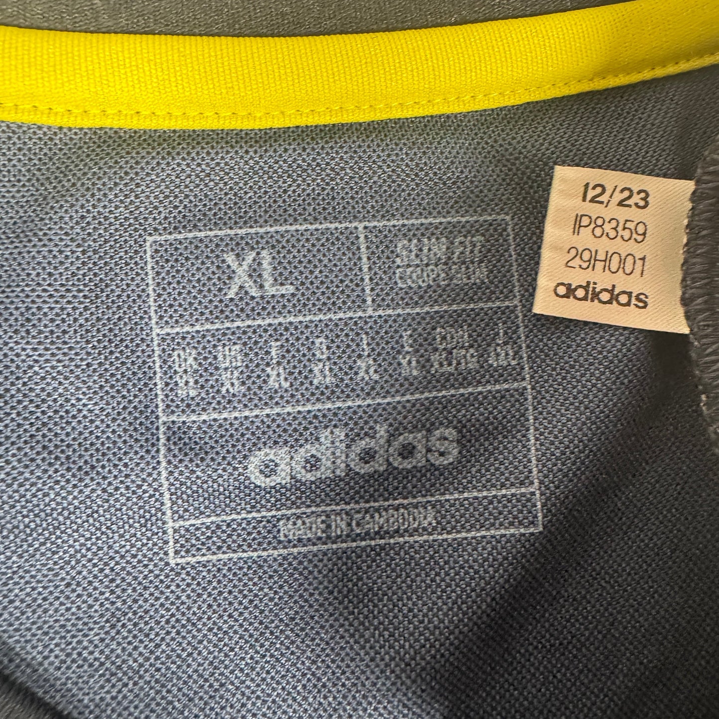 Scotland 2024/2025 Home Football Shirt XL