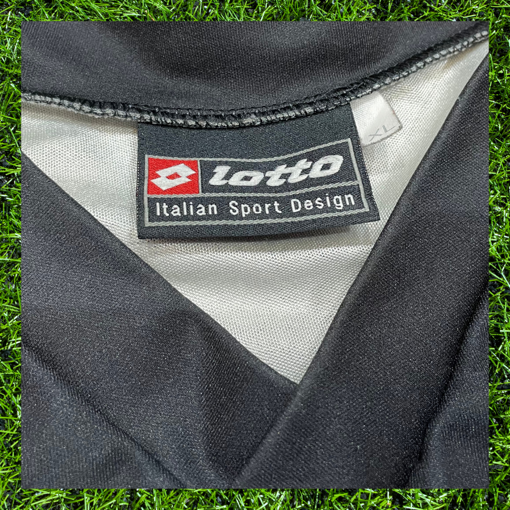 Juventus 2001 Away Shirt - Extra Large - Excellent Condition - Vintage Juventus Shirt