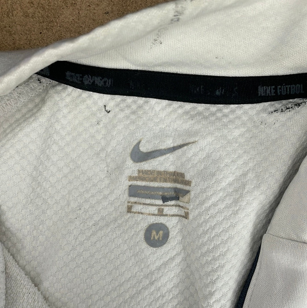 Celtic FC Training Football Top - White - Medium - Good Condition