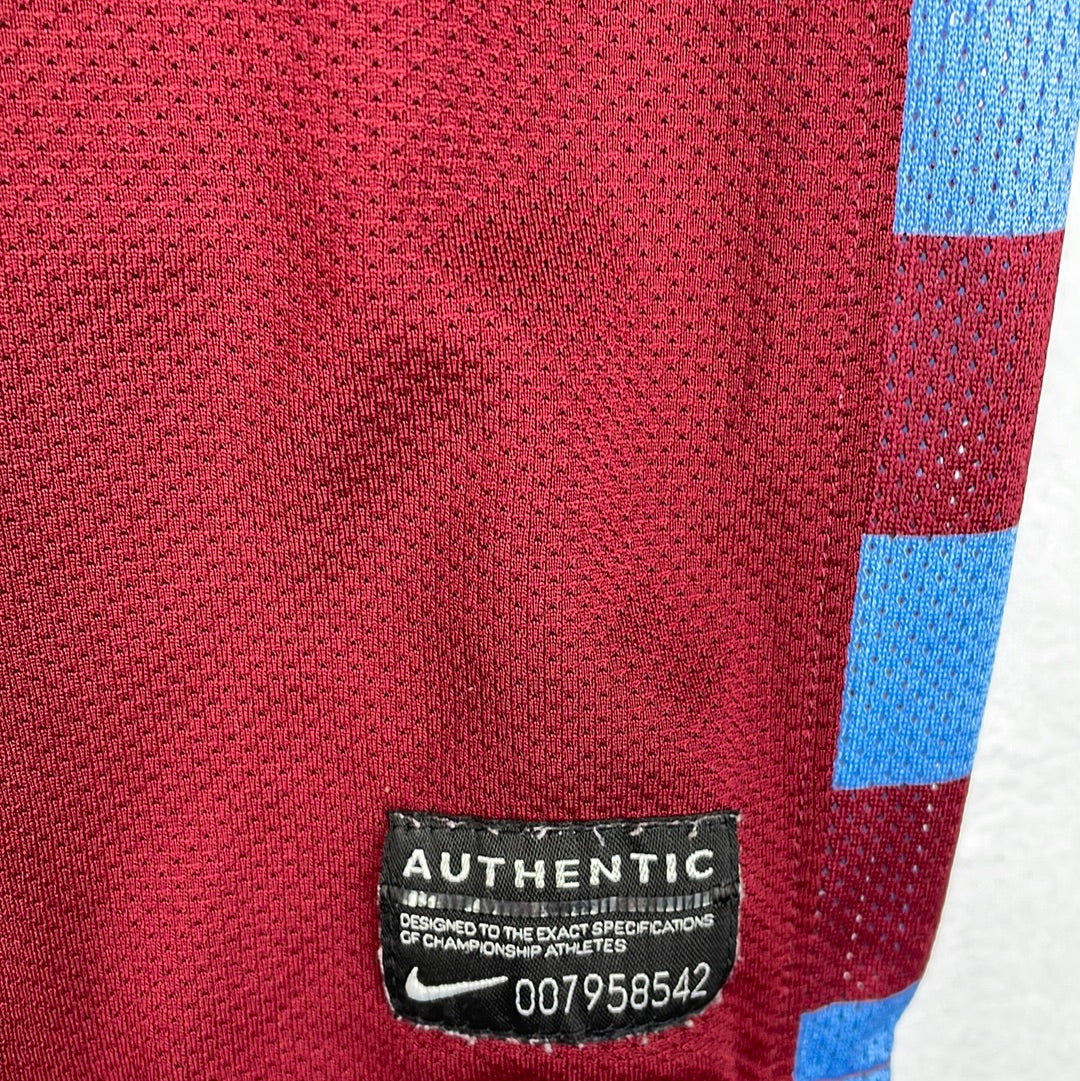 Aston Villa 2010/2011 Home Shirt - Large - Excellent Condition