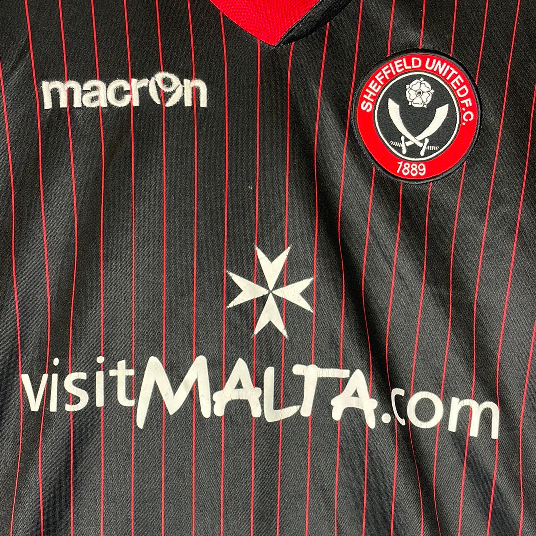 Sheffield United 2010/2011 Away Shirt - Medium Adult - Macron Shirt