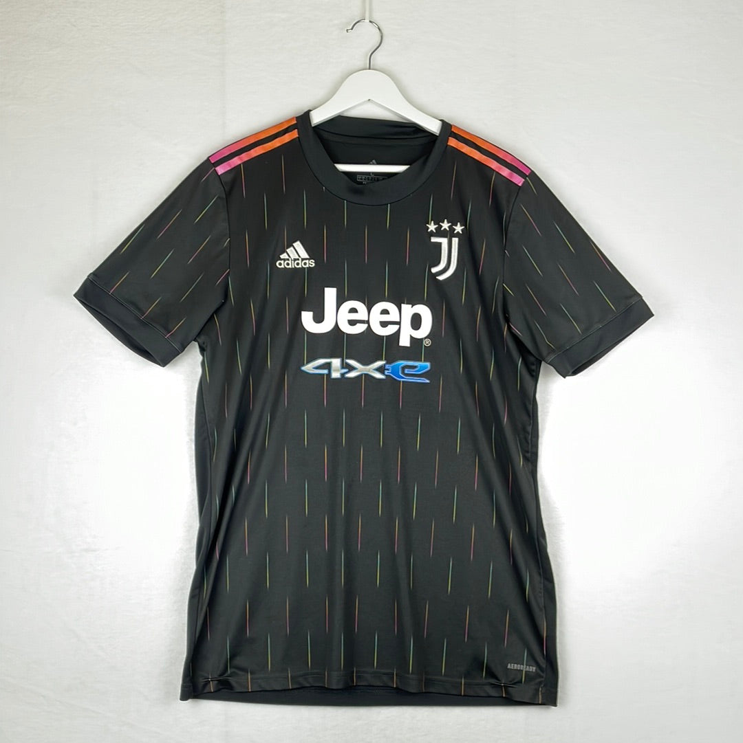 Juventus 2022/2023 Away Shirt
