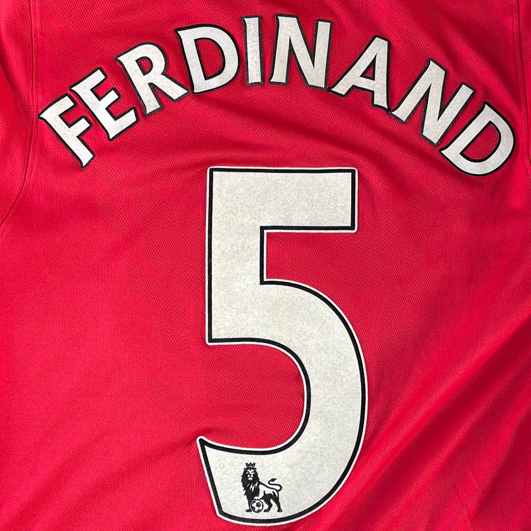 Manchester United 2010/2011 Home shirt - FERDINAND 5 - Small/ Medium - Excellent Condition