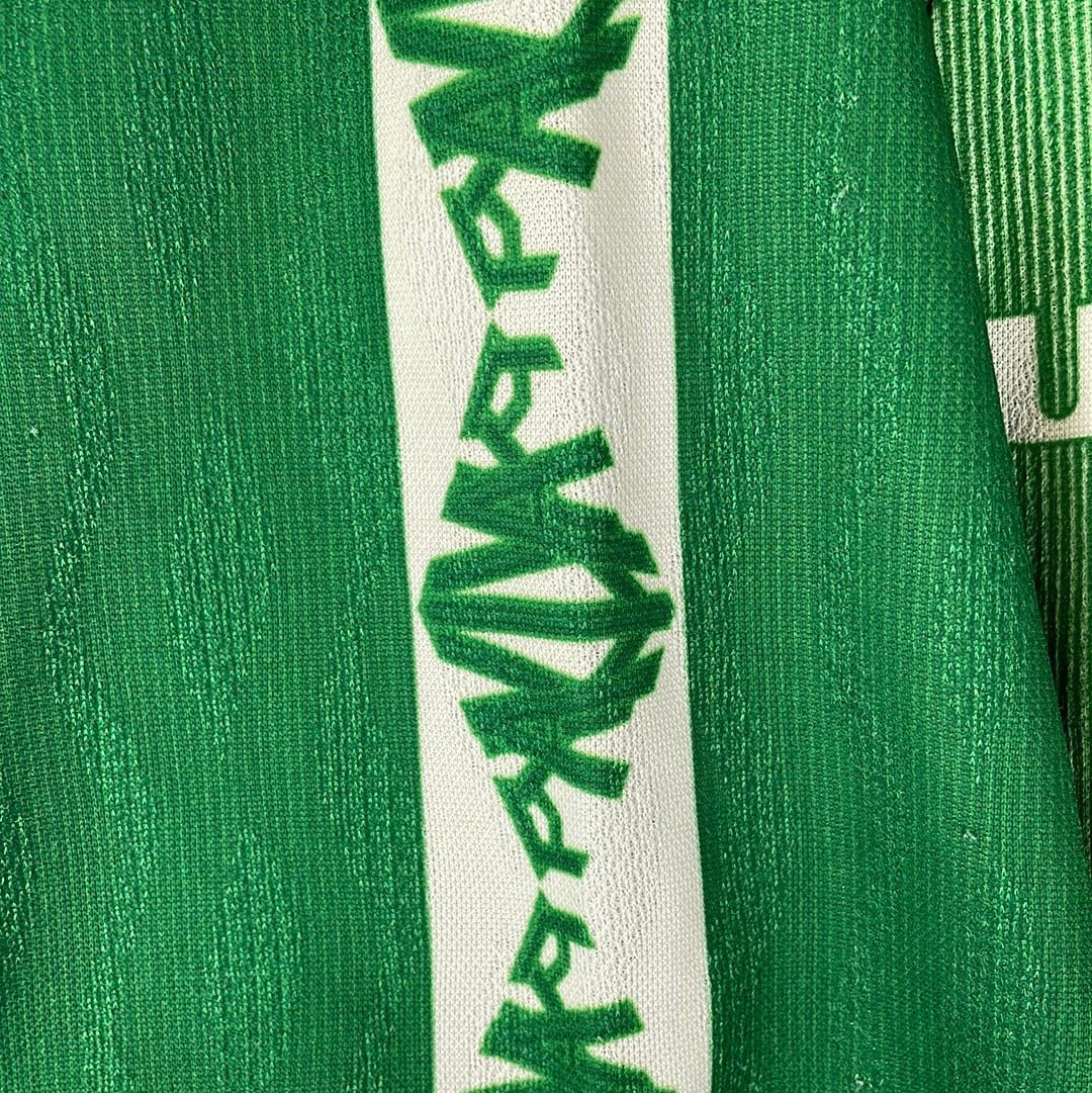 Ireland 1996 Home Shirt - Large Adult Size - Authentic Umbro Shirt
