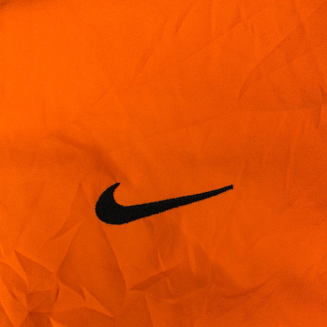 Nike swoosh