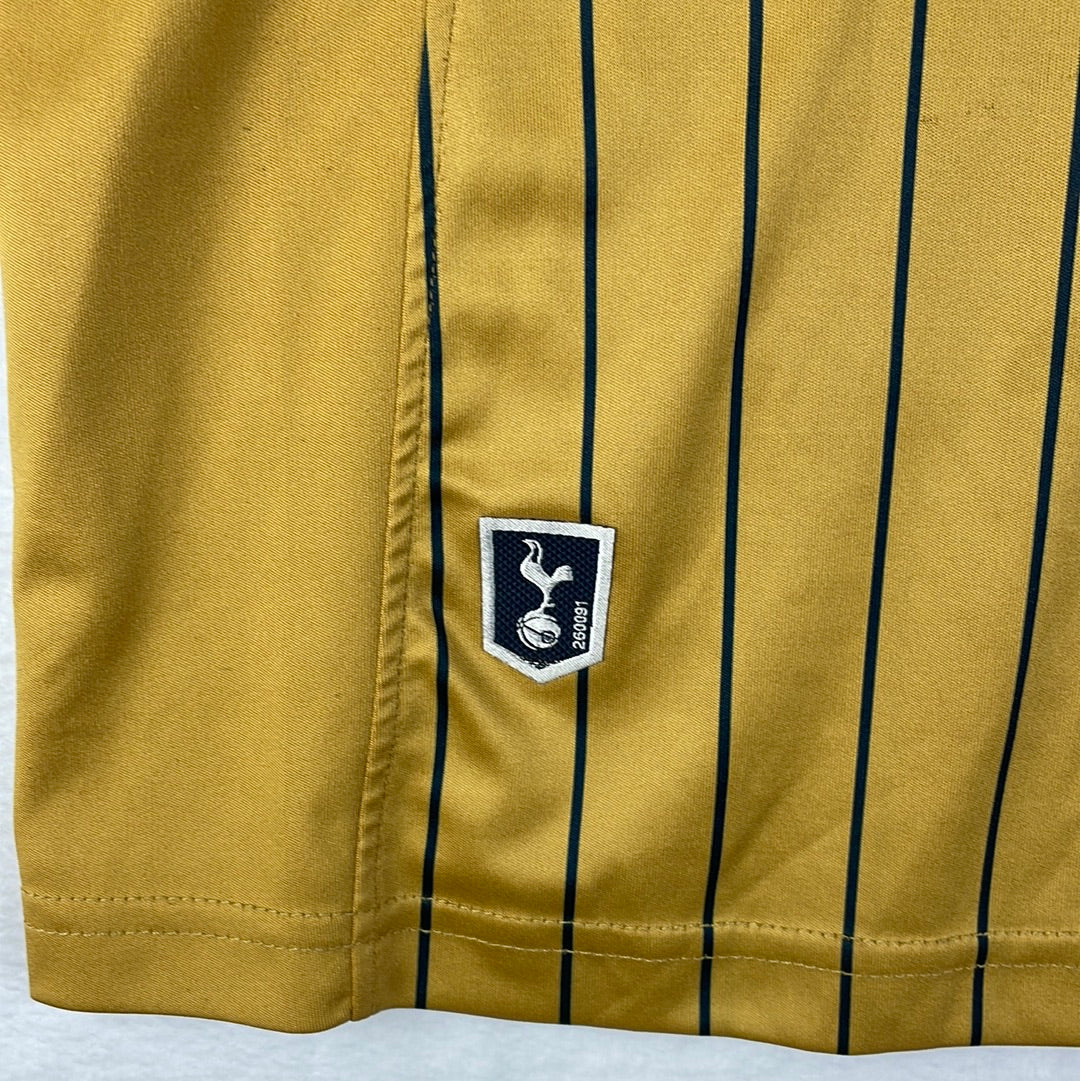 Tottenham Hotspur 2016/2017 Third Shirt - Large - Very Good Condition