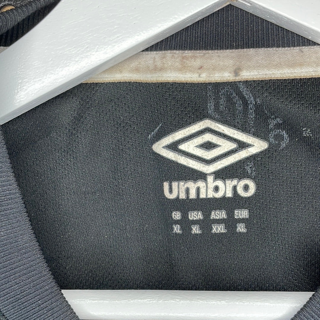Everton Training Shirt - Umbro With M Print - XL Adult