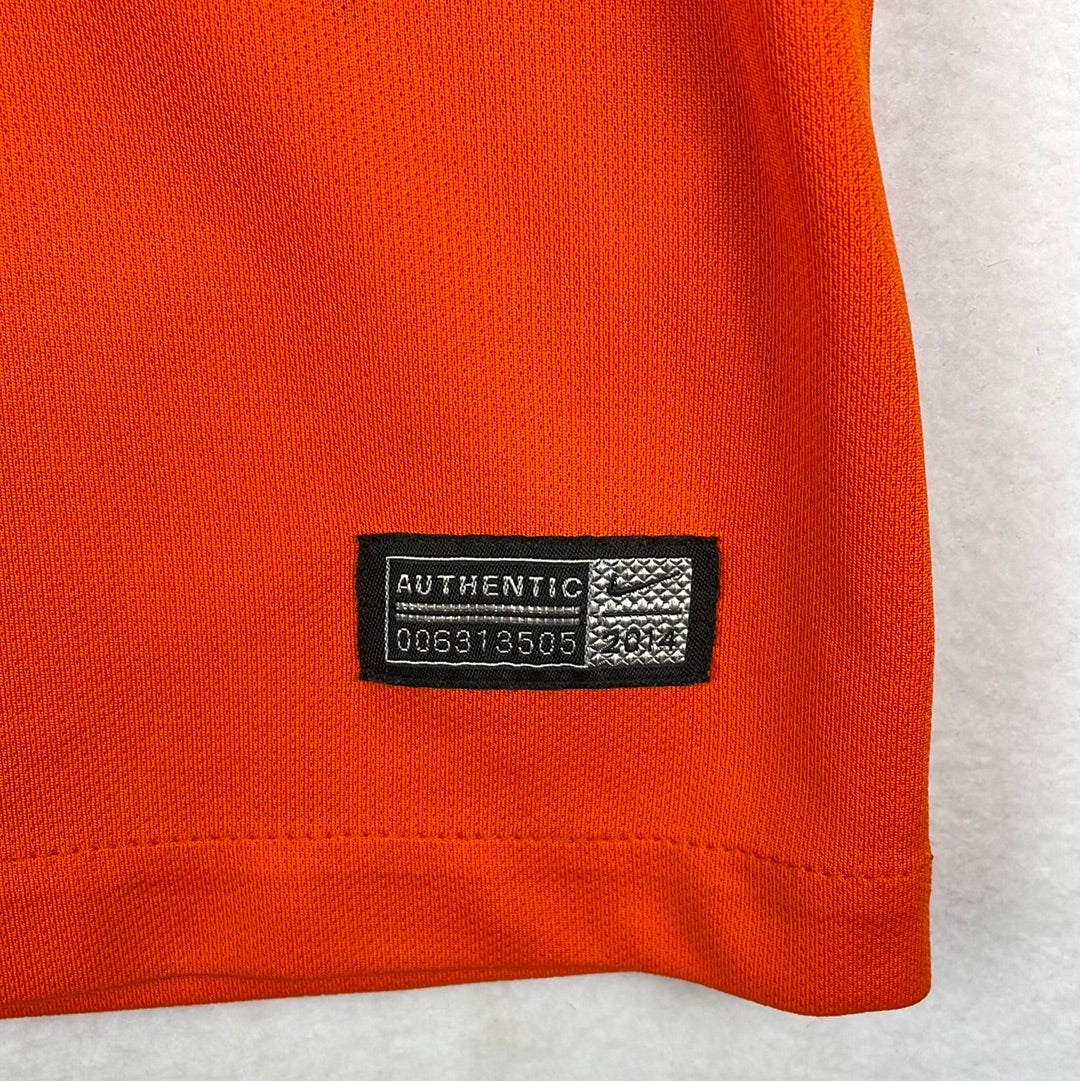 Holland 2014 Home Shirt - Size Medium - Excellent