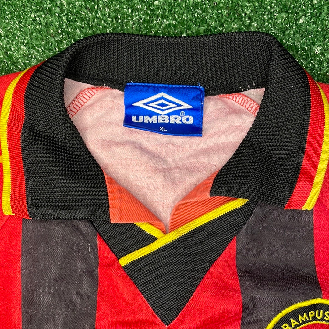 XL Neck label