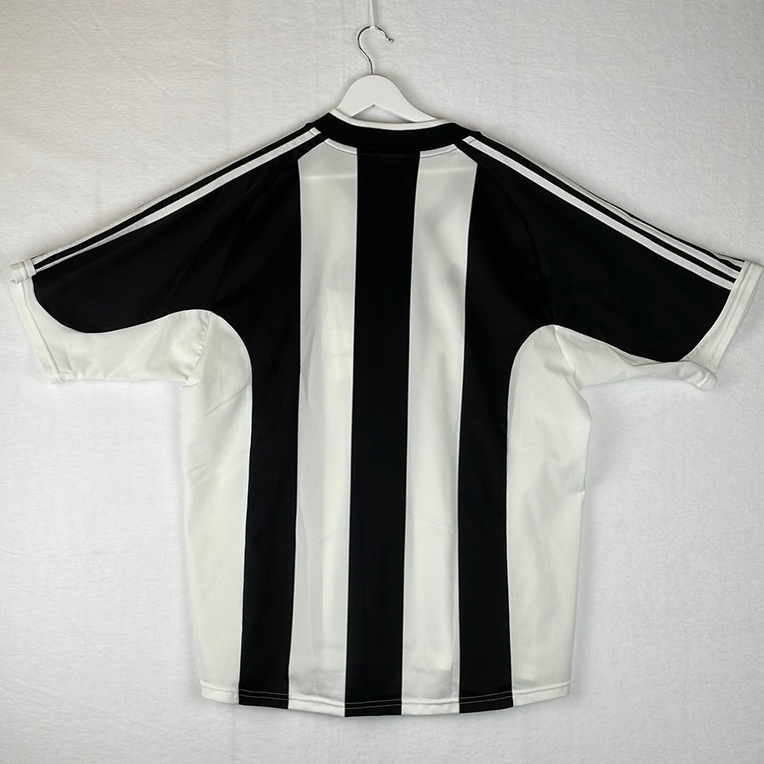 Newcastle United 2001/2002 Home Shirt - Extra Large - Excellent Condition