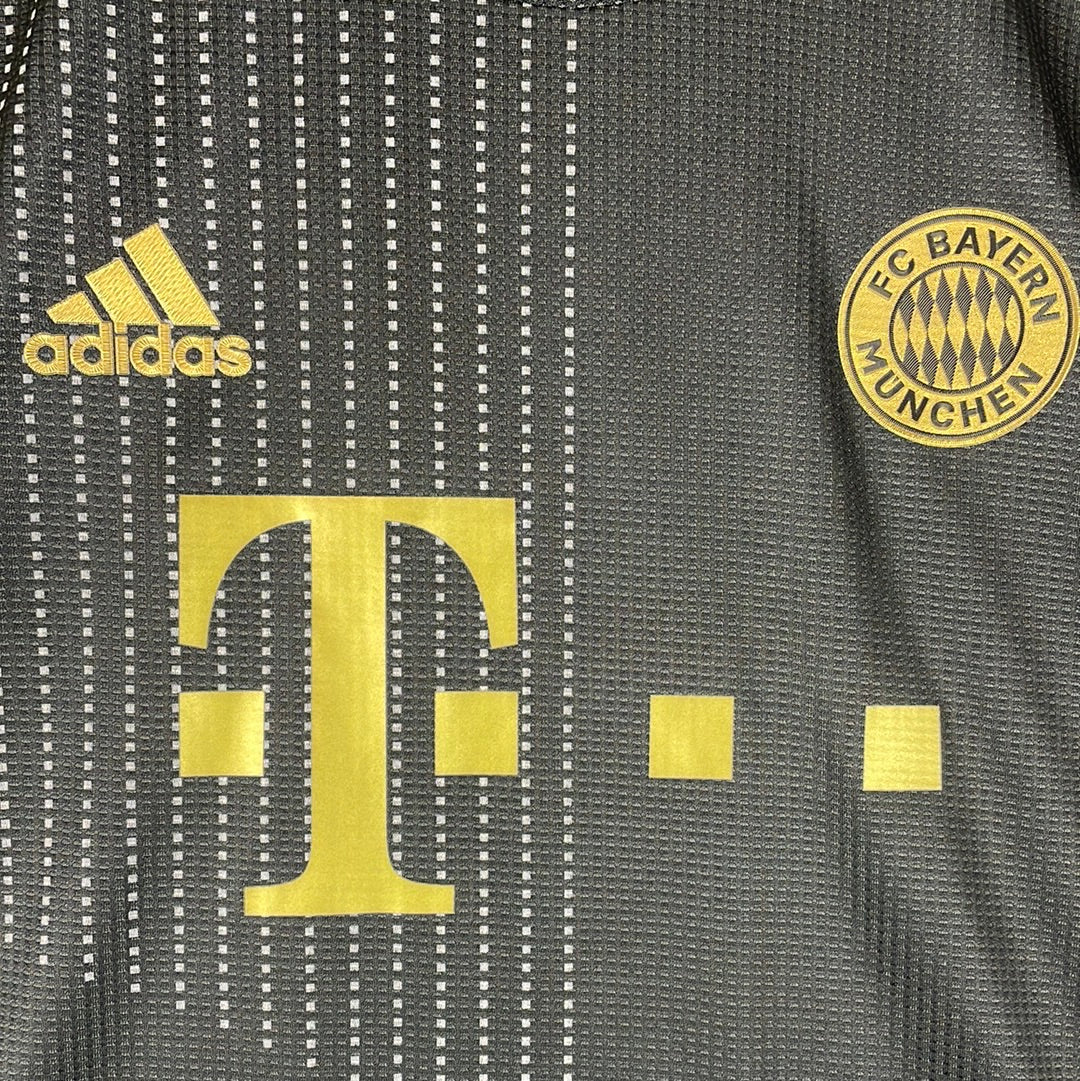 Bayern Munich 2021/2022 Away Shirt - Player Spec - XL - New With Tags