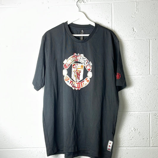 Manchester United Chinese New Year 2022 Badge T-Shirt