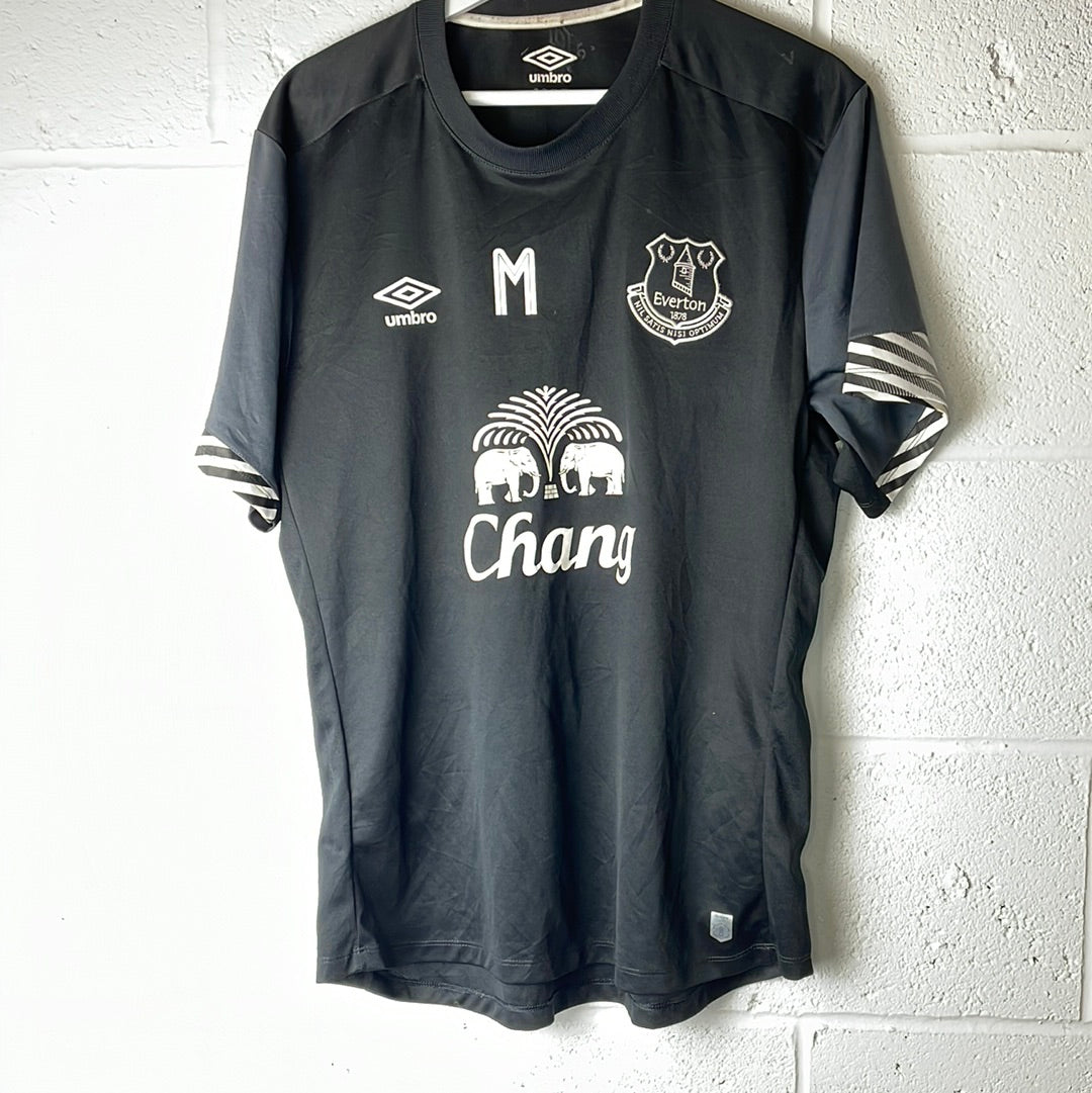 Everton Training Shirt - Umbro With M Print
