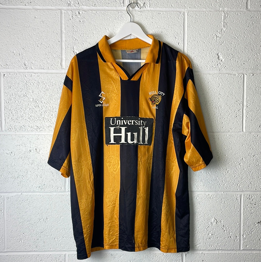 Hull City Home football shirt 1998 - 1999. Sponsored by University of Hull