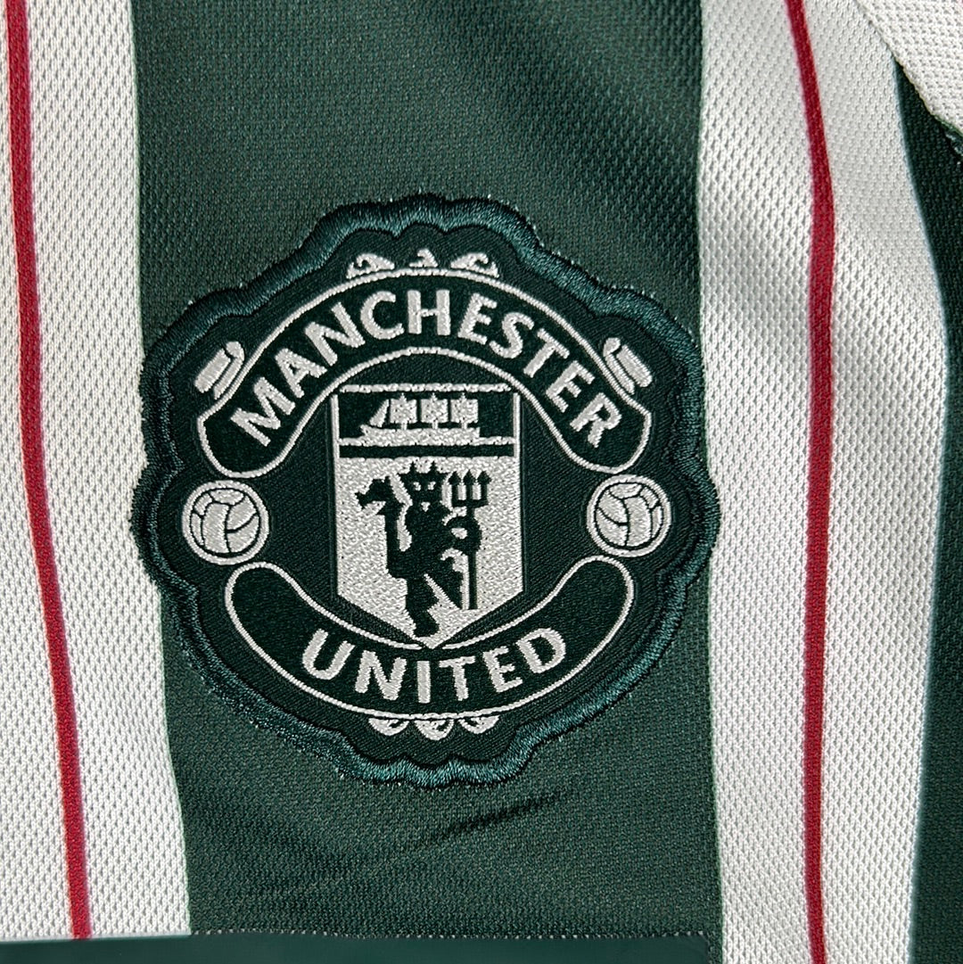 Manchester United 2023-2024 Youth Away Shirt